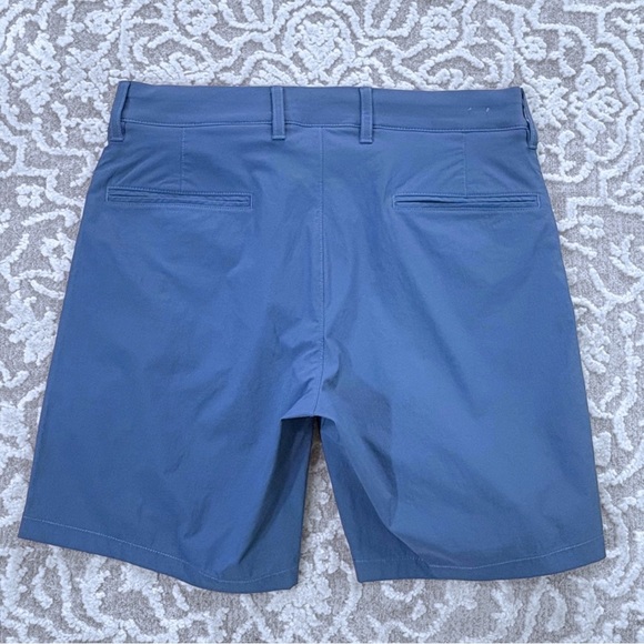 J. Crew Men’s 7” Tech Shorts - Picture 9 of 11